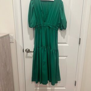 Elegant Green Women's Dress